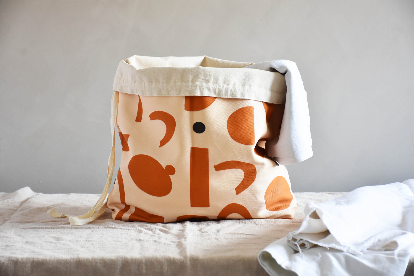 Large canvas storage basket - Oblo