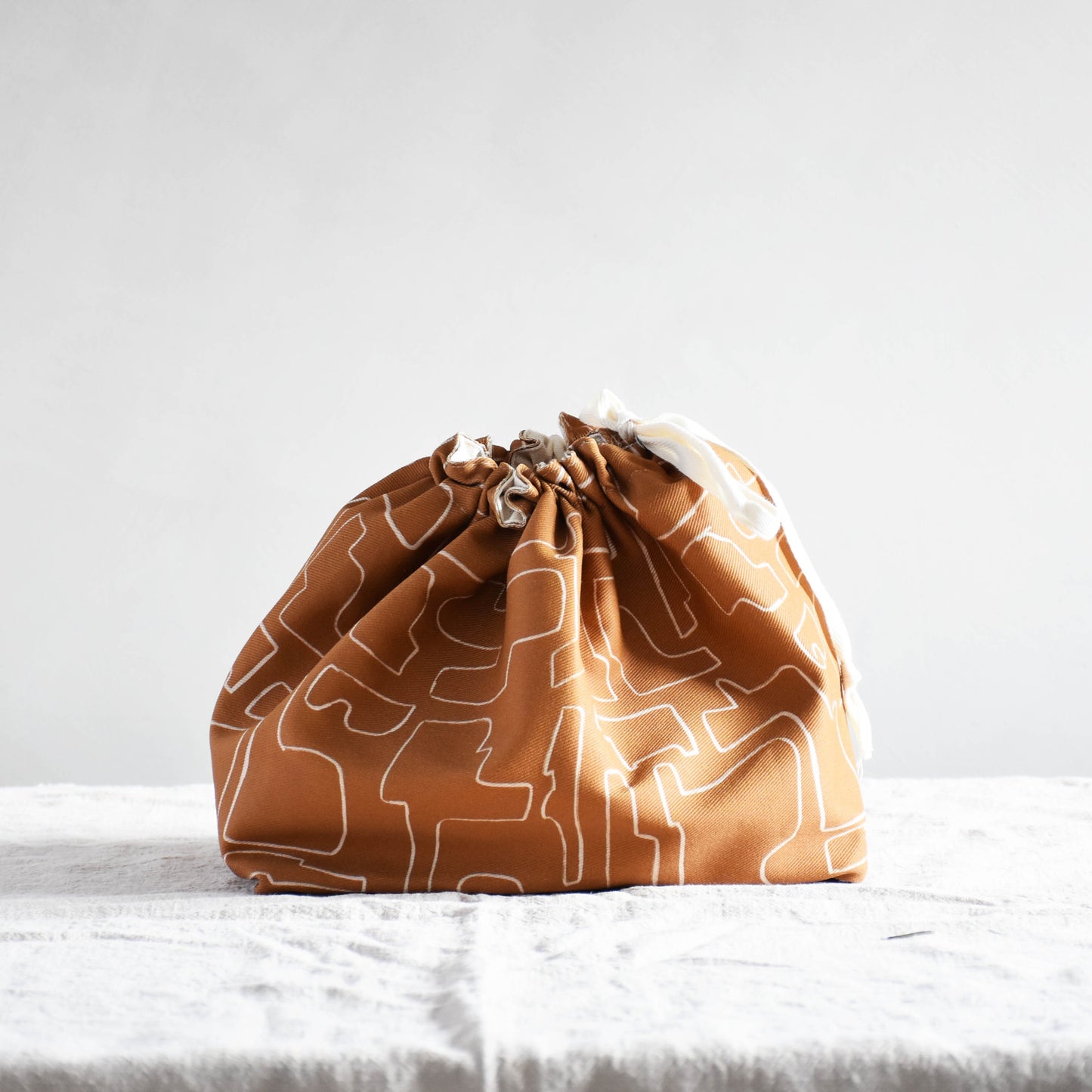Canvas storage basket - Shape and color