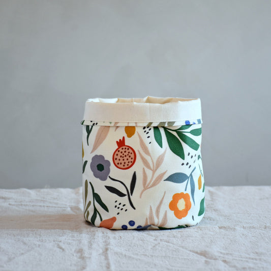 Storage basket - Flowers and fruits