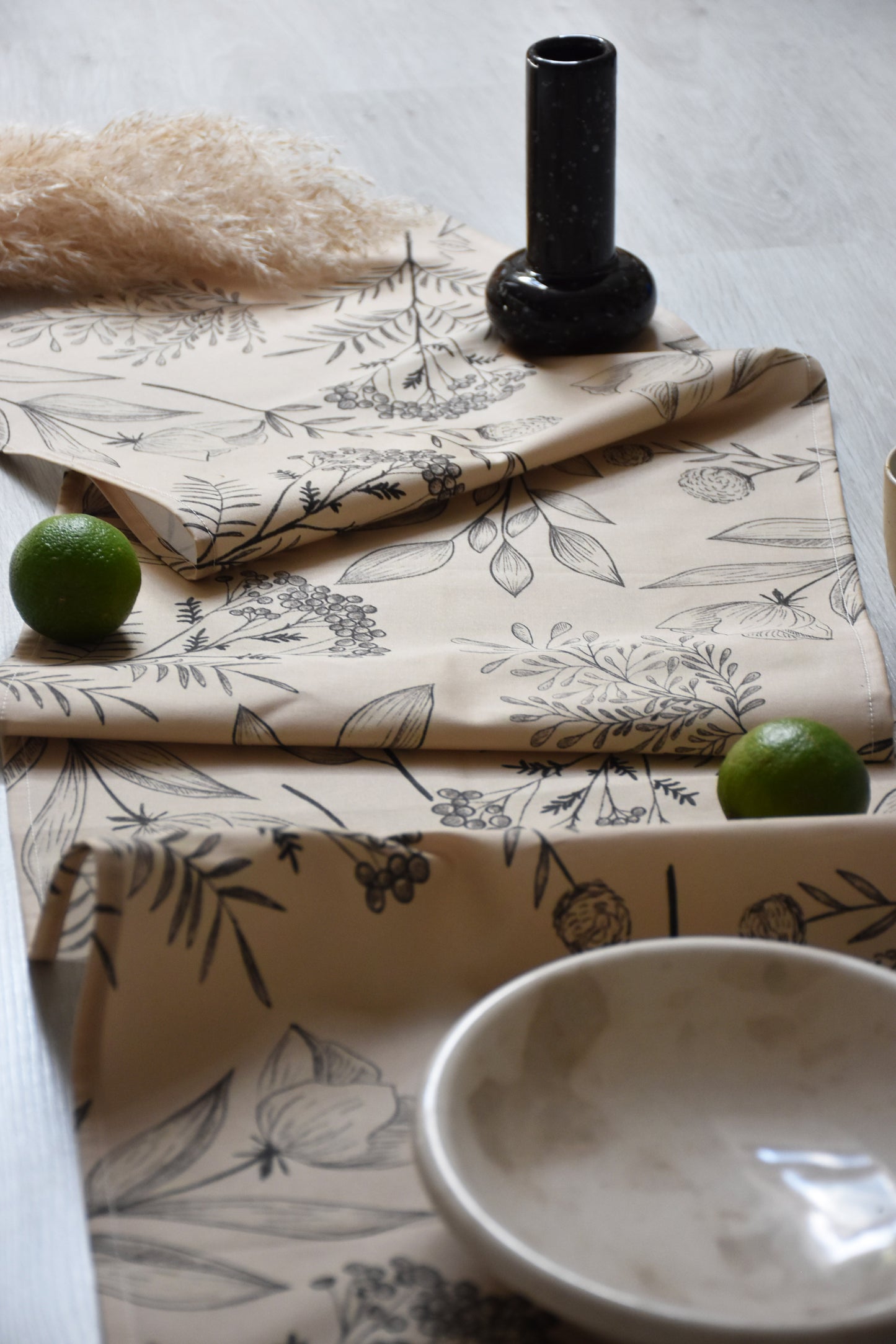 Table runner - Botany
