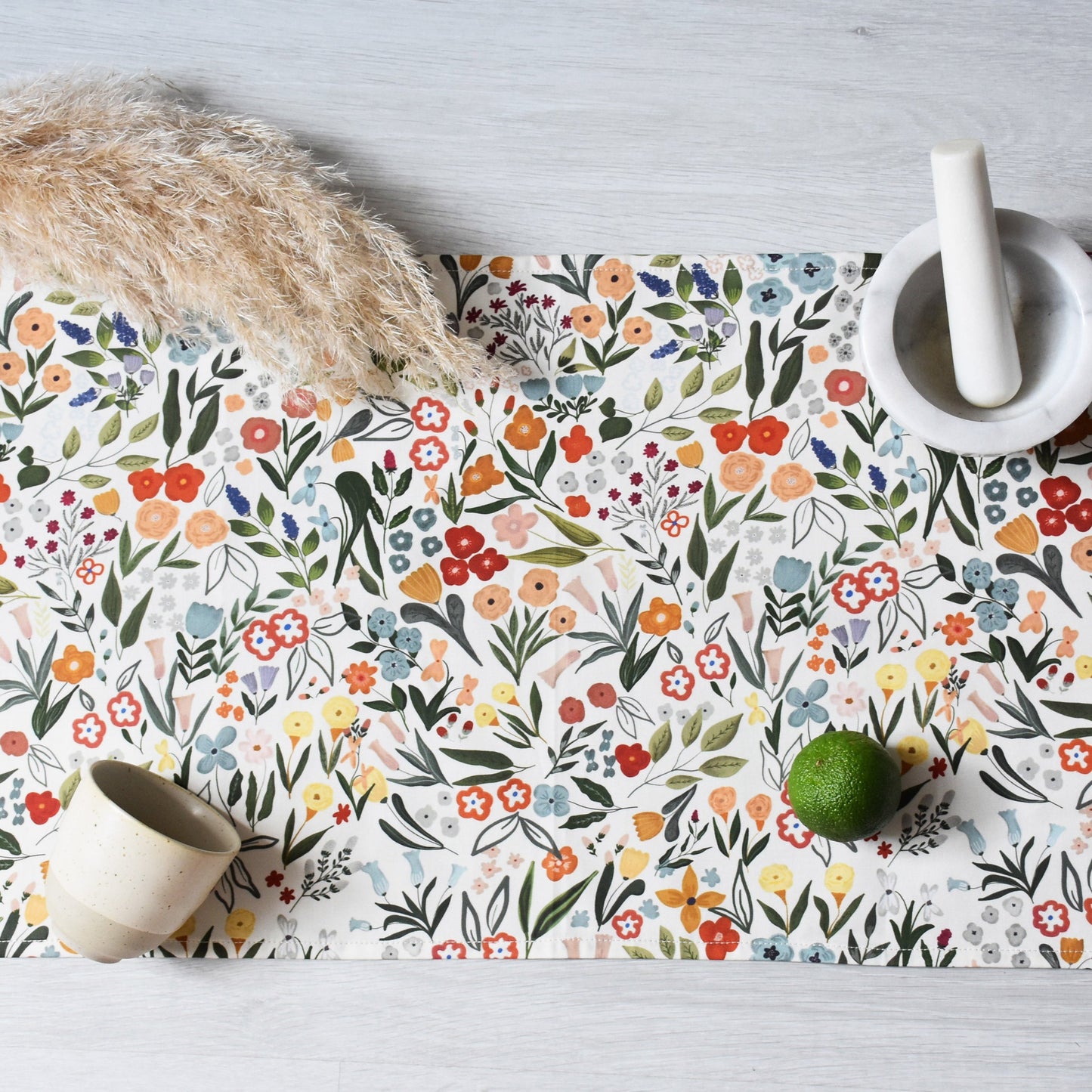 Table runner - Floral