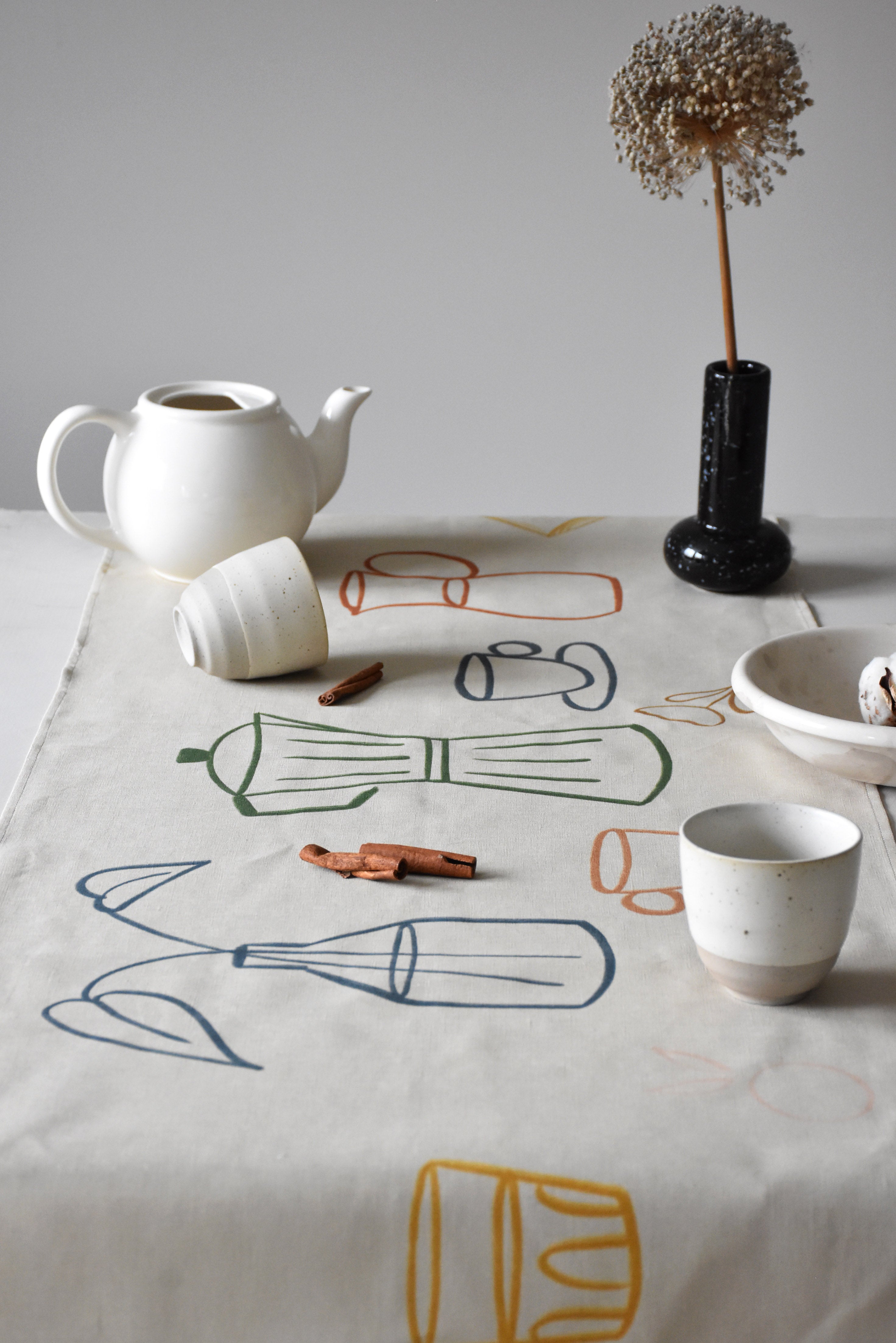 Table runner -Coffee