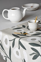 Table runner - Daisies (dark green)
