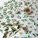 Table runner - Clover