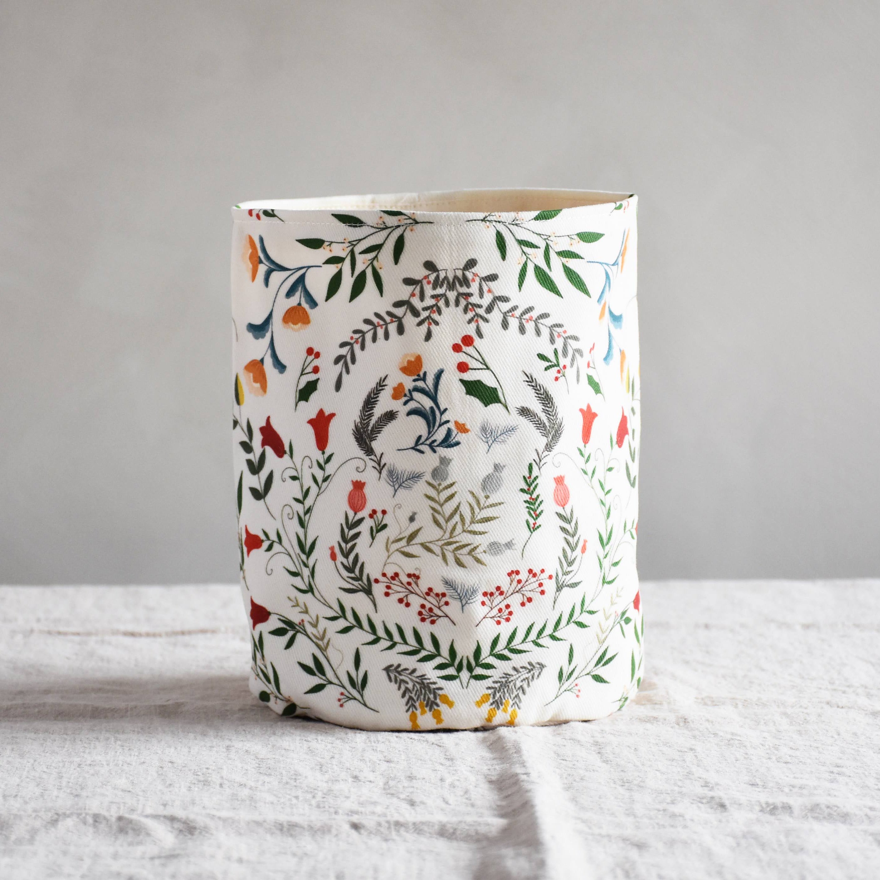 Storage basket -  Botanical Christmas