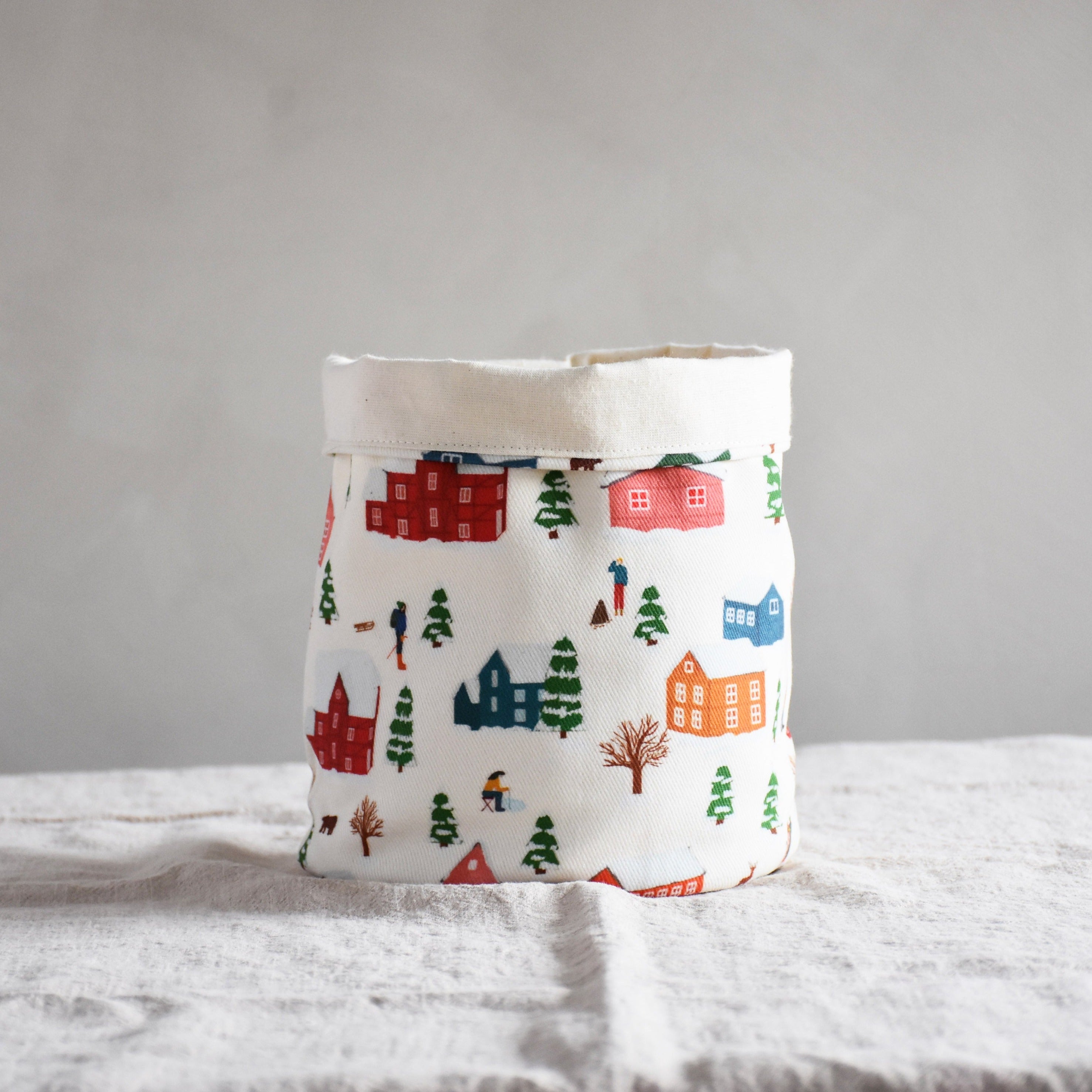 Storage basket - Winter village