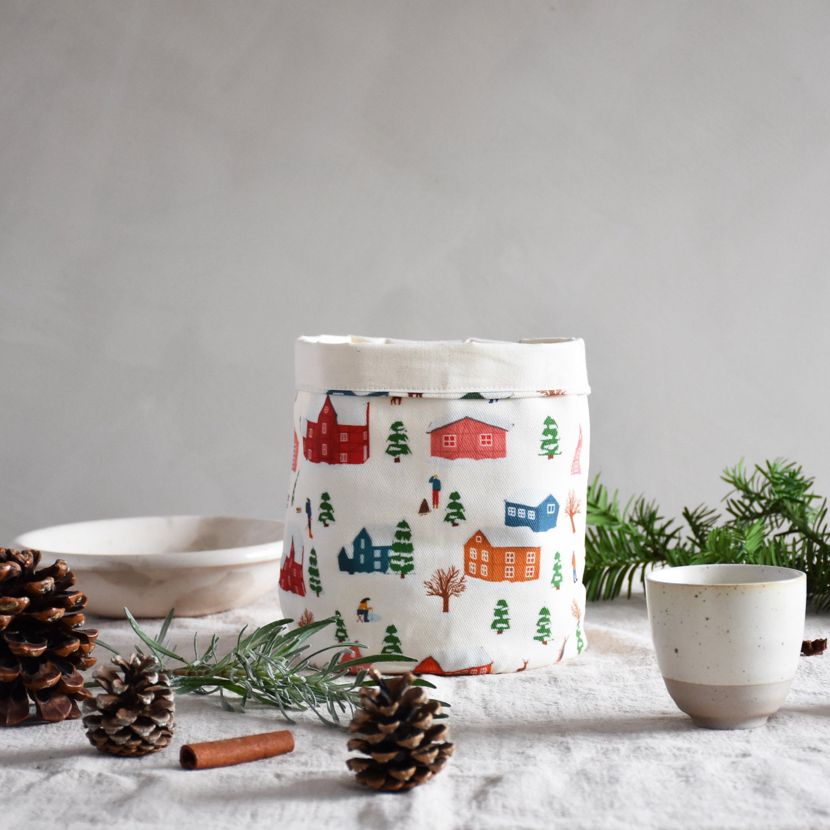 Storage basket - Winter village