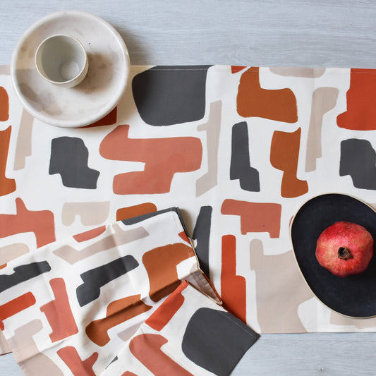 Table runner - Shapes