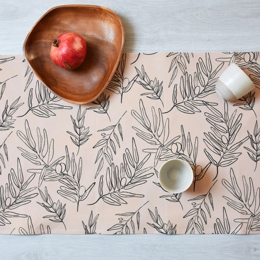 Table runner - Olives