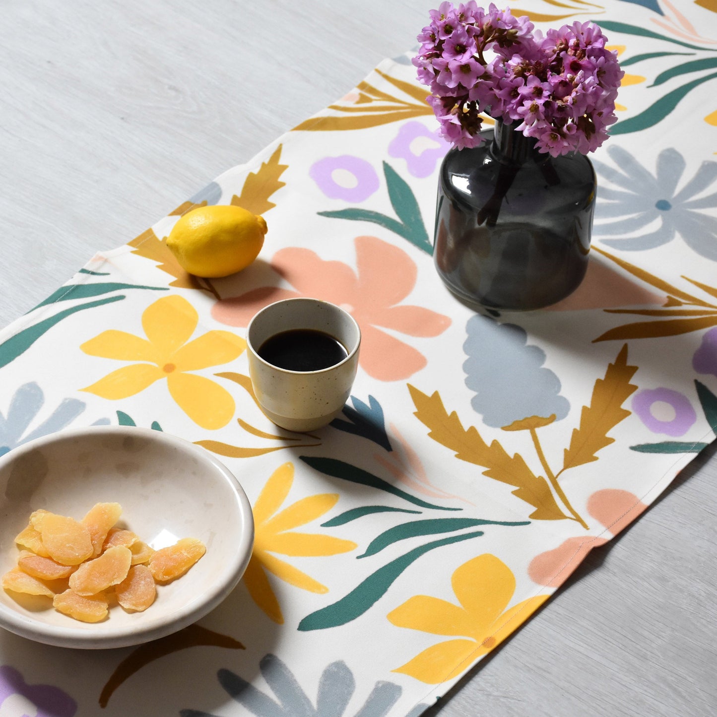 Table runner - Meadow blossoms