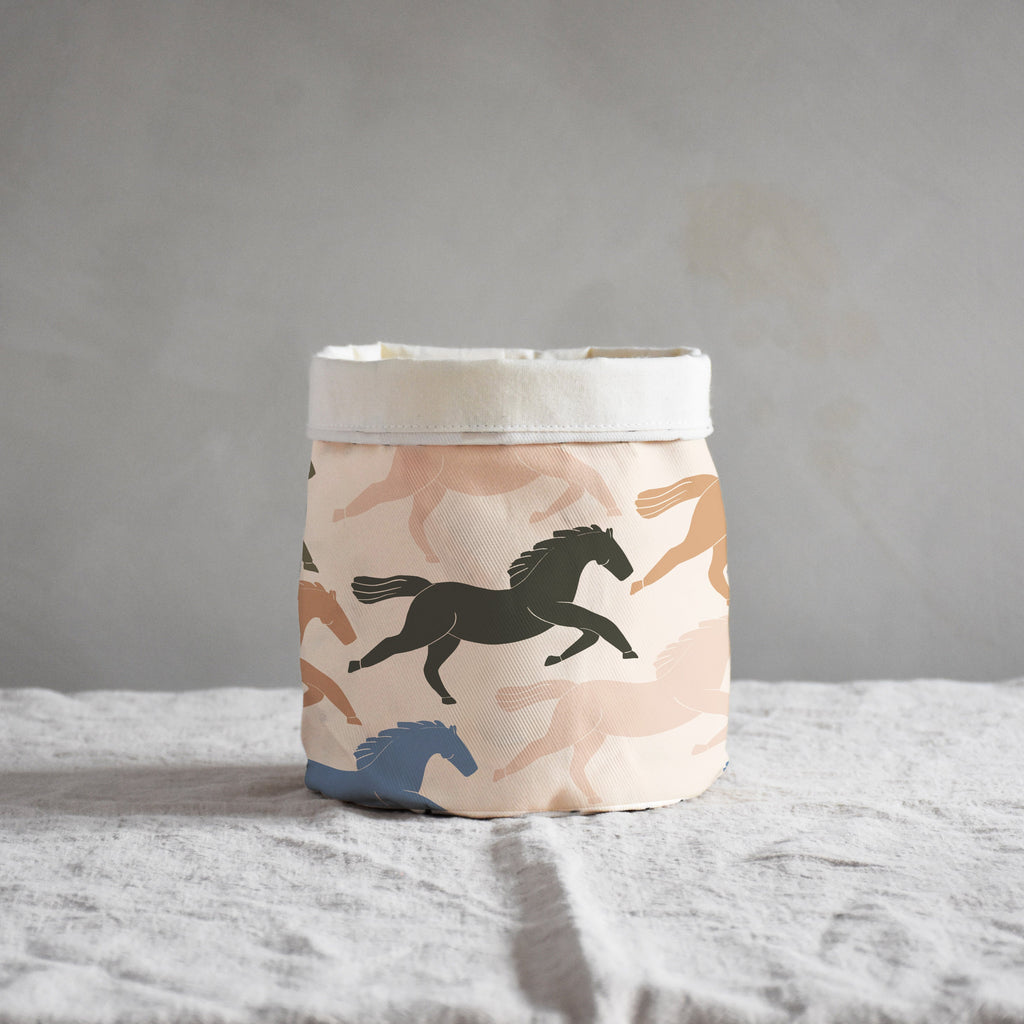 Horses basket