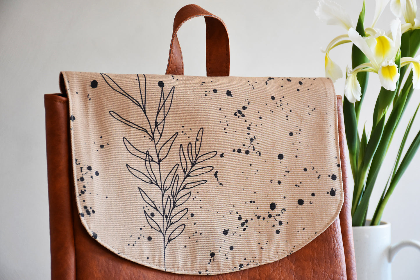 Backpack - Botanical line and ink